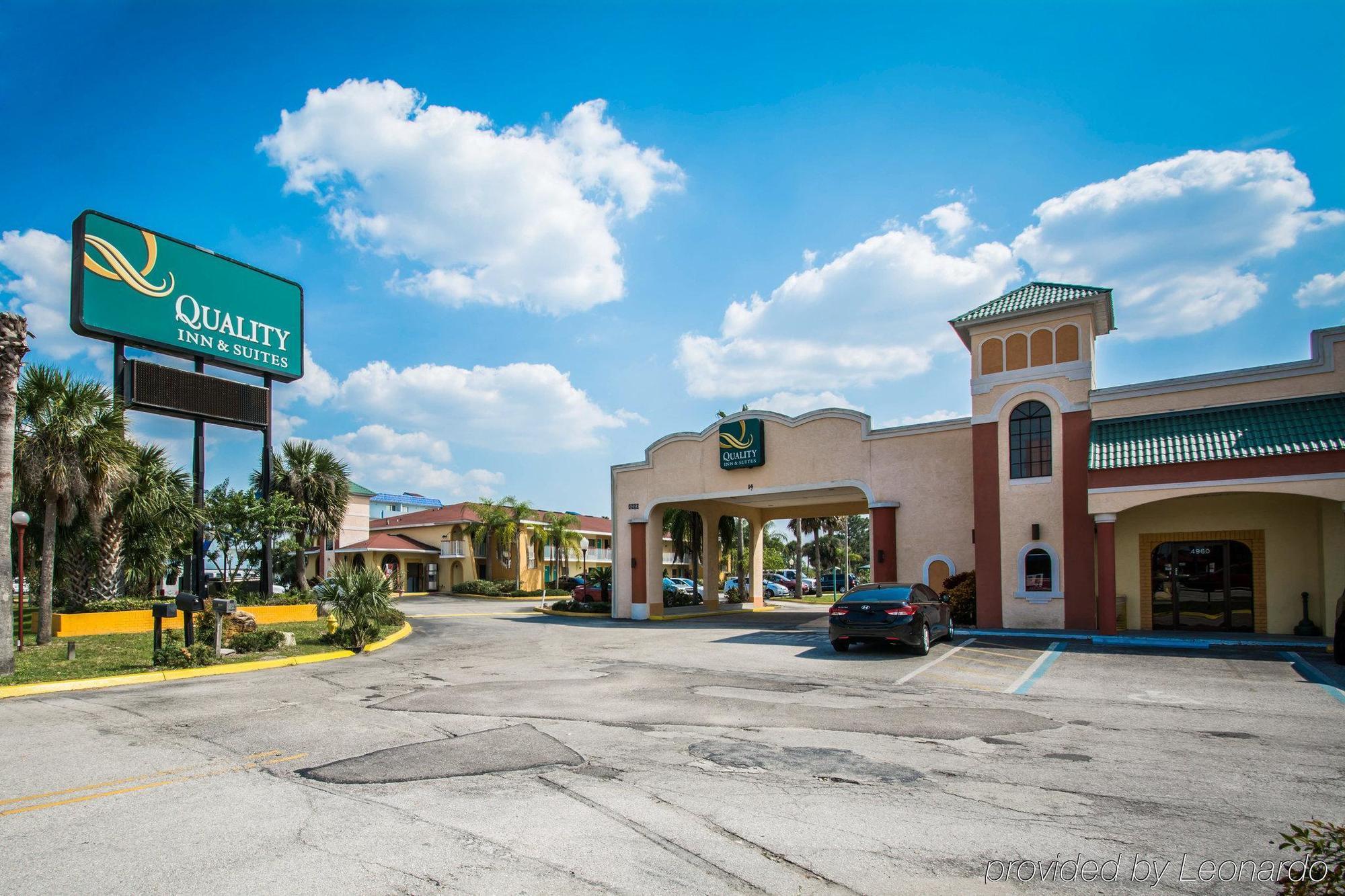 Quality Inn & Suites Eastgate Kissimmee Exterior photo